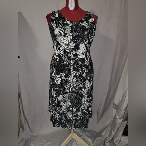 Studio 1940 Black and White Tie Back Floral Dress.  Size 18/20W